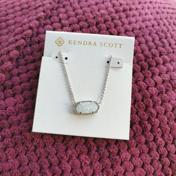 Kendra Scott Jewelry - Kendra Scott Iridescent Drusy Elisa Silver Pendant Necklace NEW WITH POUCH